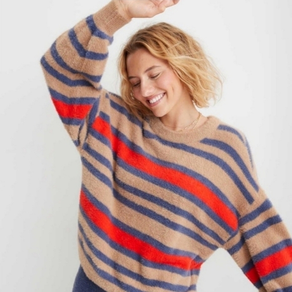 Aerie | Flurry Crewneck Super Soft Fuzzy Crewneck Sweater Tan Blue Red Small S M - Picture 2 of 8